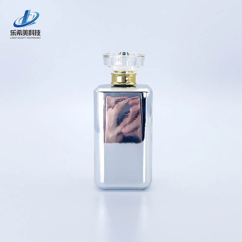 Cosmetic Packaging 50ml Empty Glass Perfume Bottle Square-Shape Thread Screw Bottleneck Sealed with Screw Sprayer or Lotion Pump Dropper Cream Oil Ssence Bottle